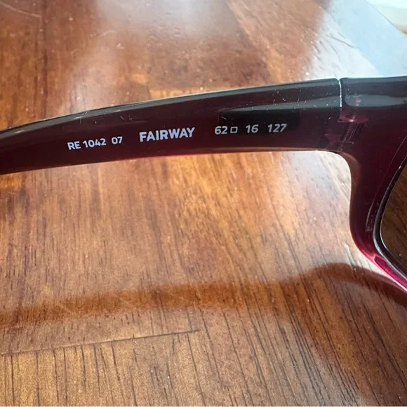 Revo Maroon and Black Polarized Fairway Sunglasses Never worn - Picture 4 of 4